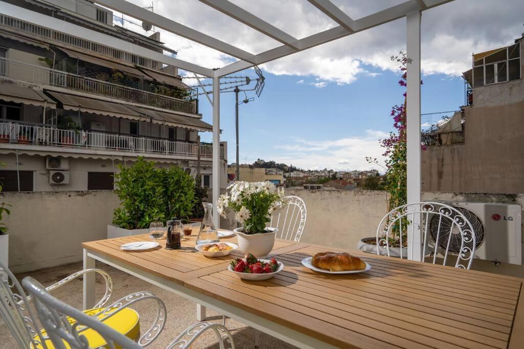 Ebullience - Stylish & Chic Athens Apartment Exterior photo