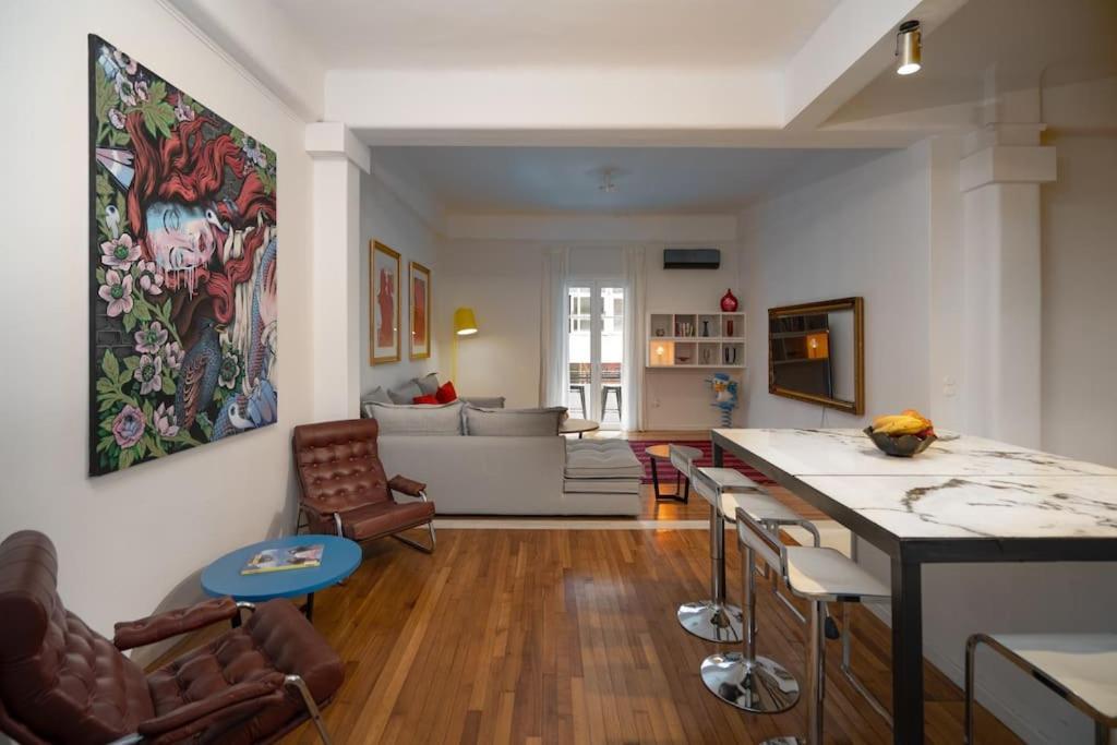 Ebullience - Stylish & Chic Athens Apartment Exterior photo